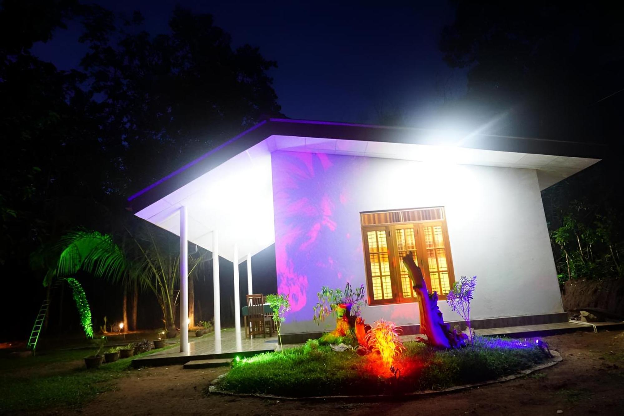 Little Ele Safari Lodge Udawalawe Εξωτερικό φωτογραφία