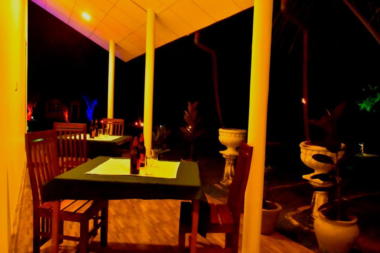 Little Ele Safari Lodge Udawalawe Εξωτερικό φωτογραφία